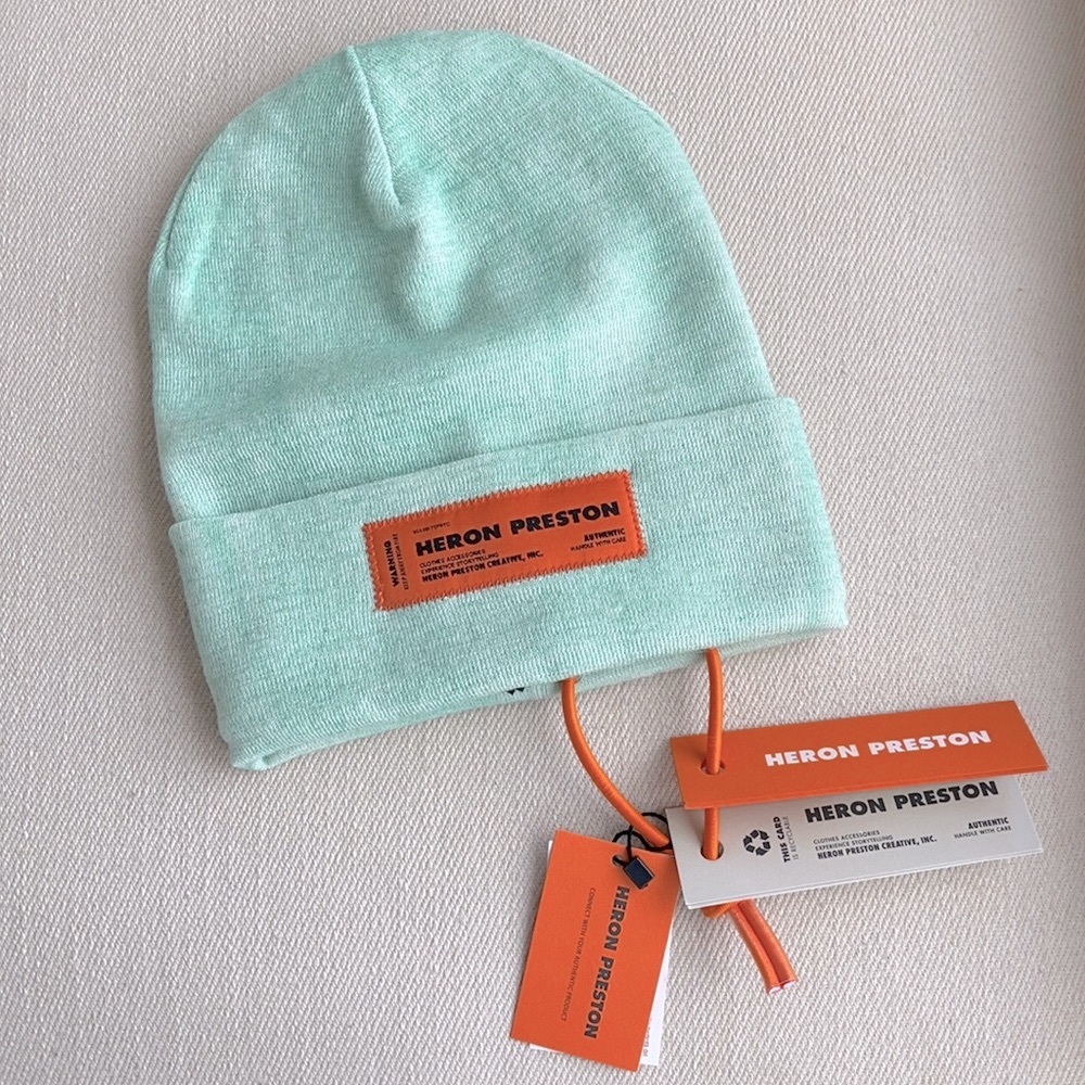 💎 HOST PICK 💎. HERON PRESTON TIE DYE BEANIE TOQUE